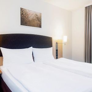 Camera standard con letto king size